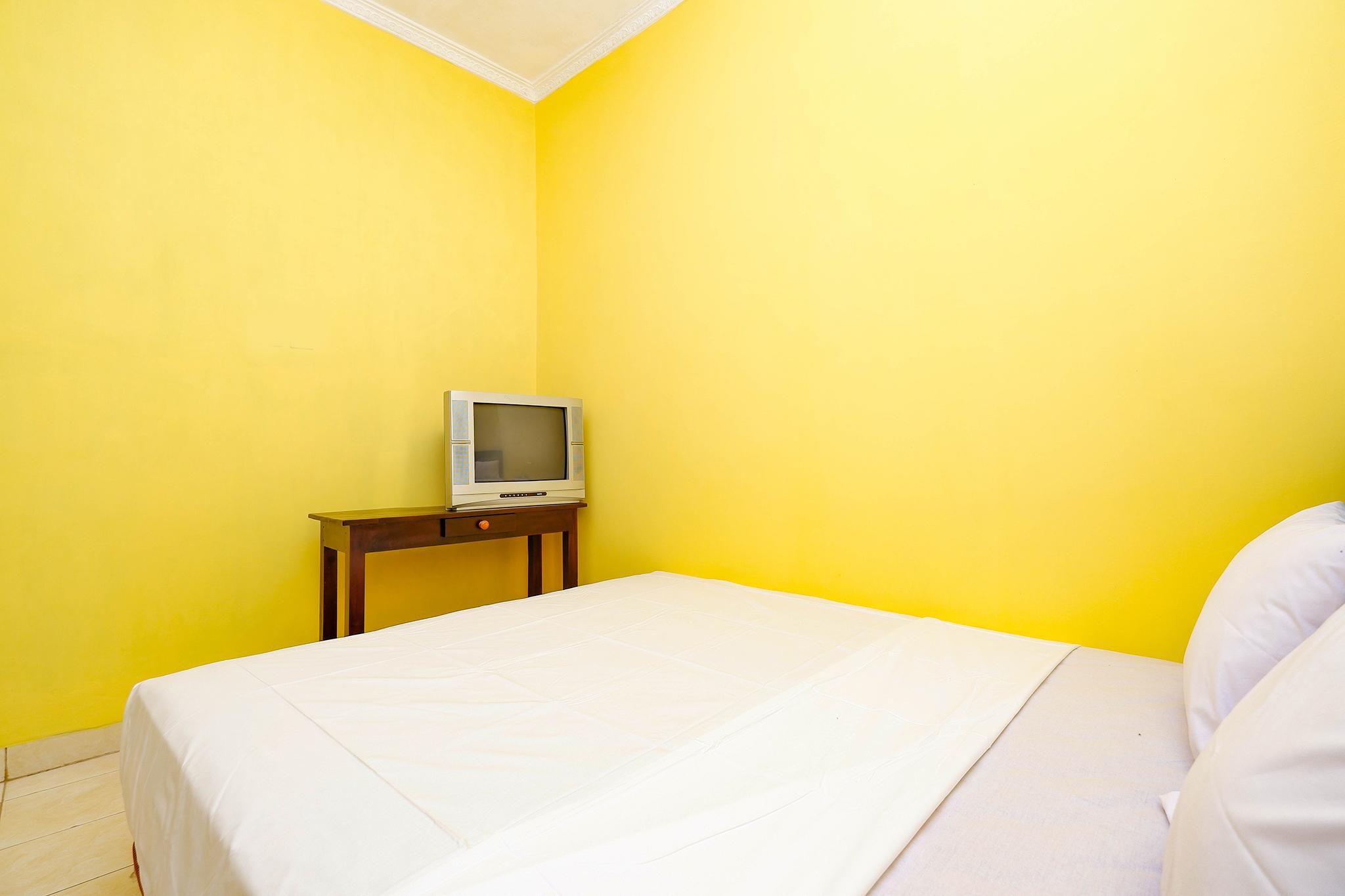 Hotel Spot On 2821 Griya Kawula Syariah à Solo Extérieur photo